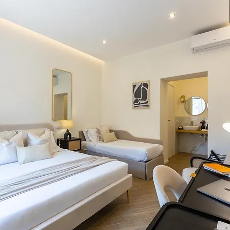 Colosseum Boutique Διαμέρισμα *